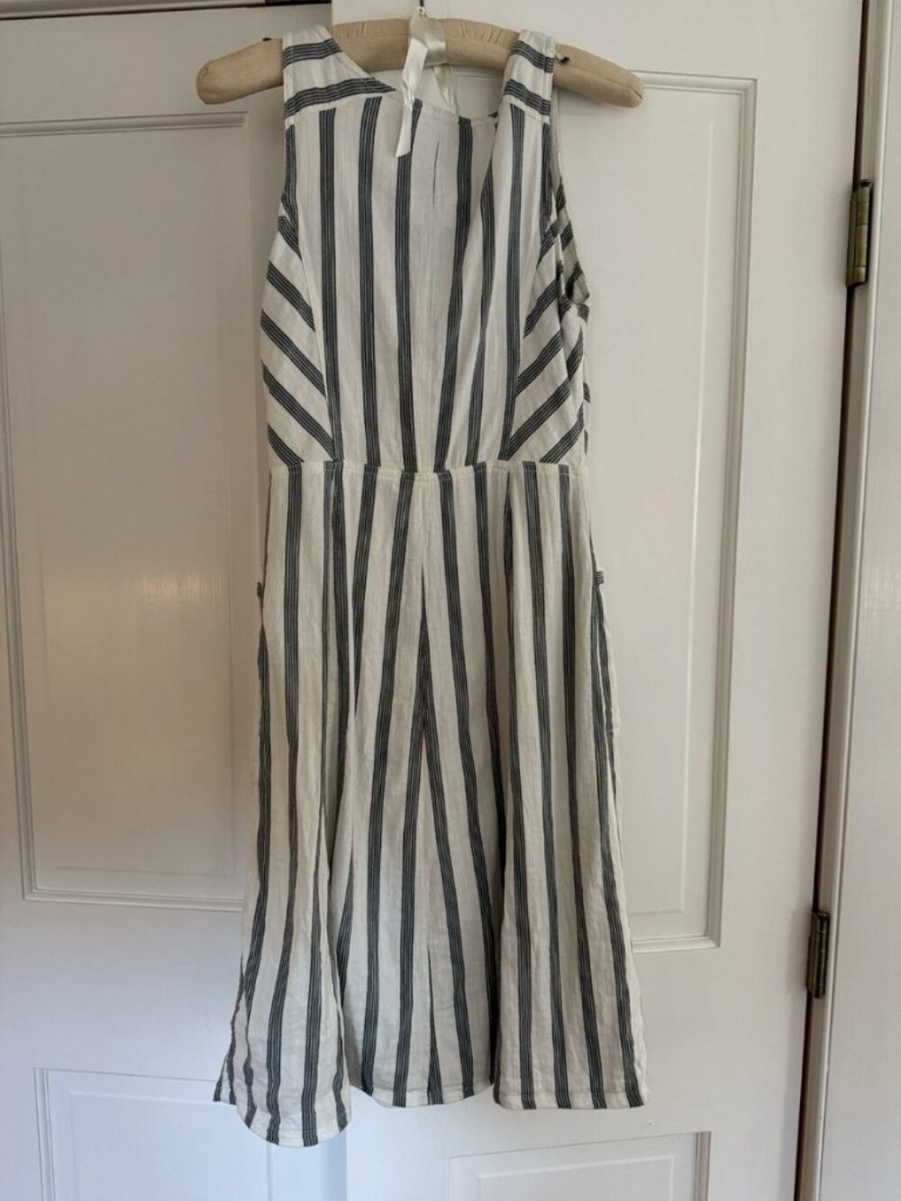 Maeve By ANTHROPOLOGIE Black & white Striped Sleeveless Dress Size 4 - Picture 7 of 8
